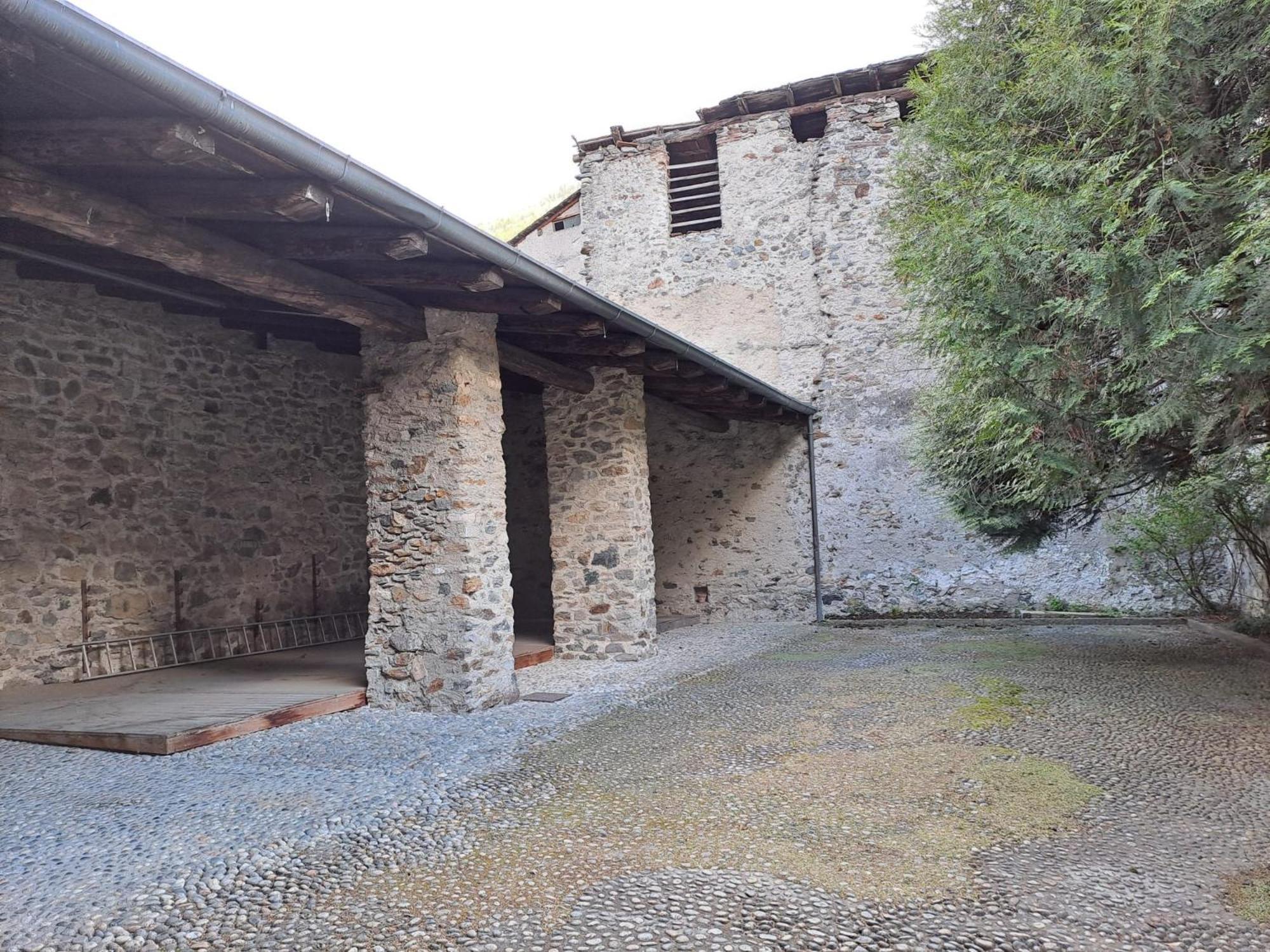 Palazzo Salis - La Dimora Del Conte Apartment Tirano Exterior photo