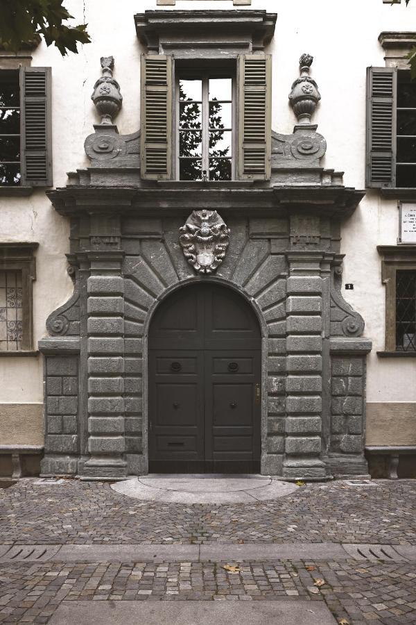 Palazzo Salis - La Dimora Del Conte Apartment Tirano Exterior photo